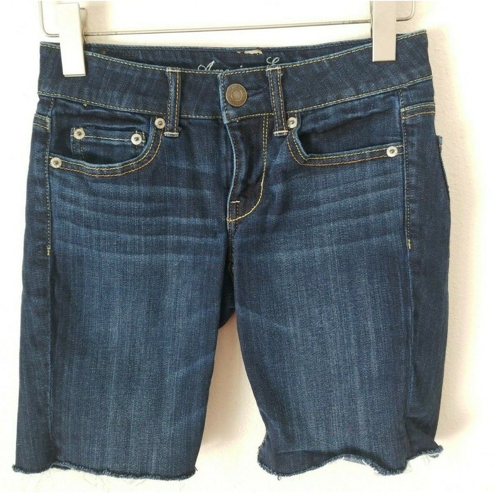 AMERICAN EAGLE Juniors Blue Dark Wash Cotton Stretch Midi Cut Off Shorts sz 2